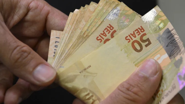O pagamento dos servidores da prefeitura de Timon