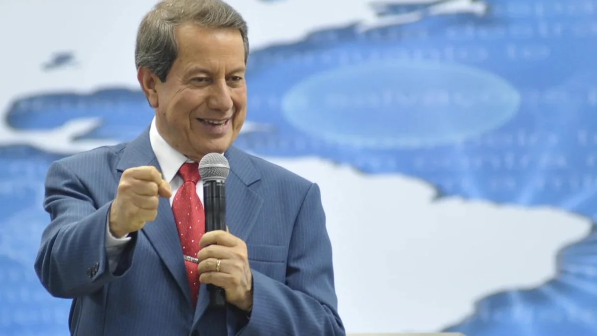 Pastor RR Soares supera Bolsonaro e tem cinco filhos candidatos