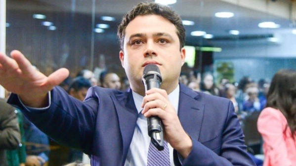 Adesão importante fortalece Leandro Bello em Timon