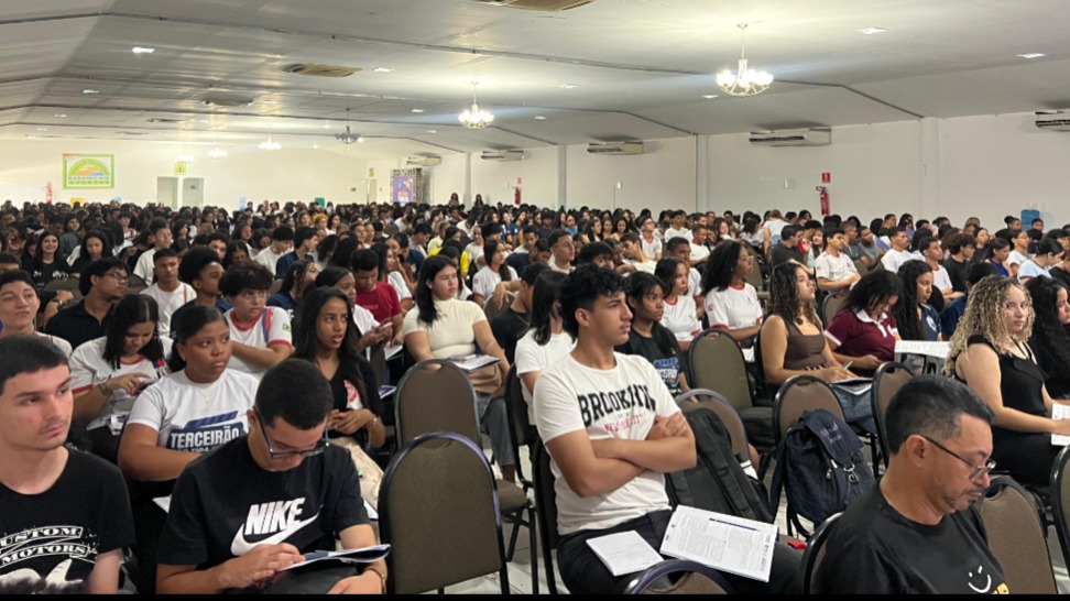 Segundo aulão do Pré-para Timon reúne aproximadamente mil estudantes neste domingo