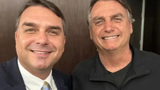 Moraes libera visitas de Flávio Bolsonaro ao pai após suspensão de 90 dias