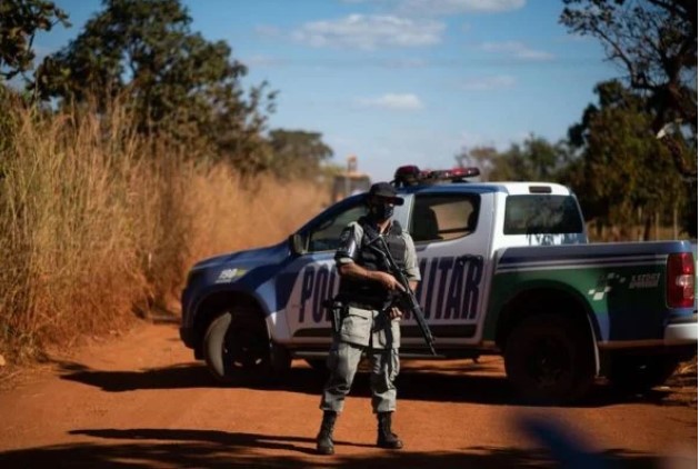 Mulher diz ter visto Lázaro em região de chácaras no Goiás; Policiais foram para o local