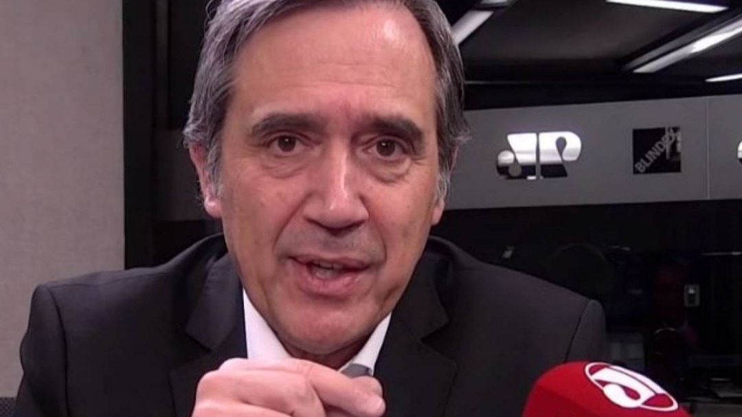 Justiça decreta a prisão do jornalista Marco Antonio Villa; Saiba o motivo