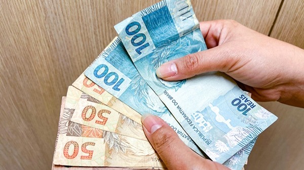 O pagamento dos funcionários da prefeitura de Timon